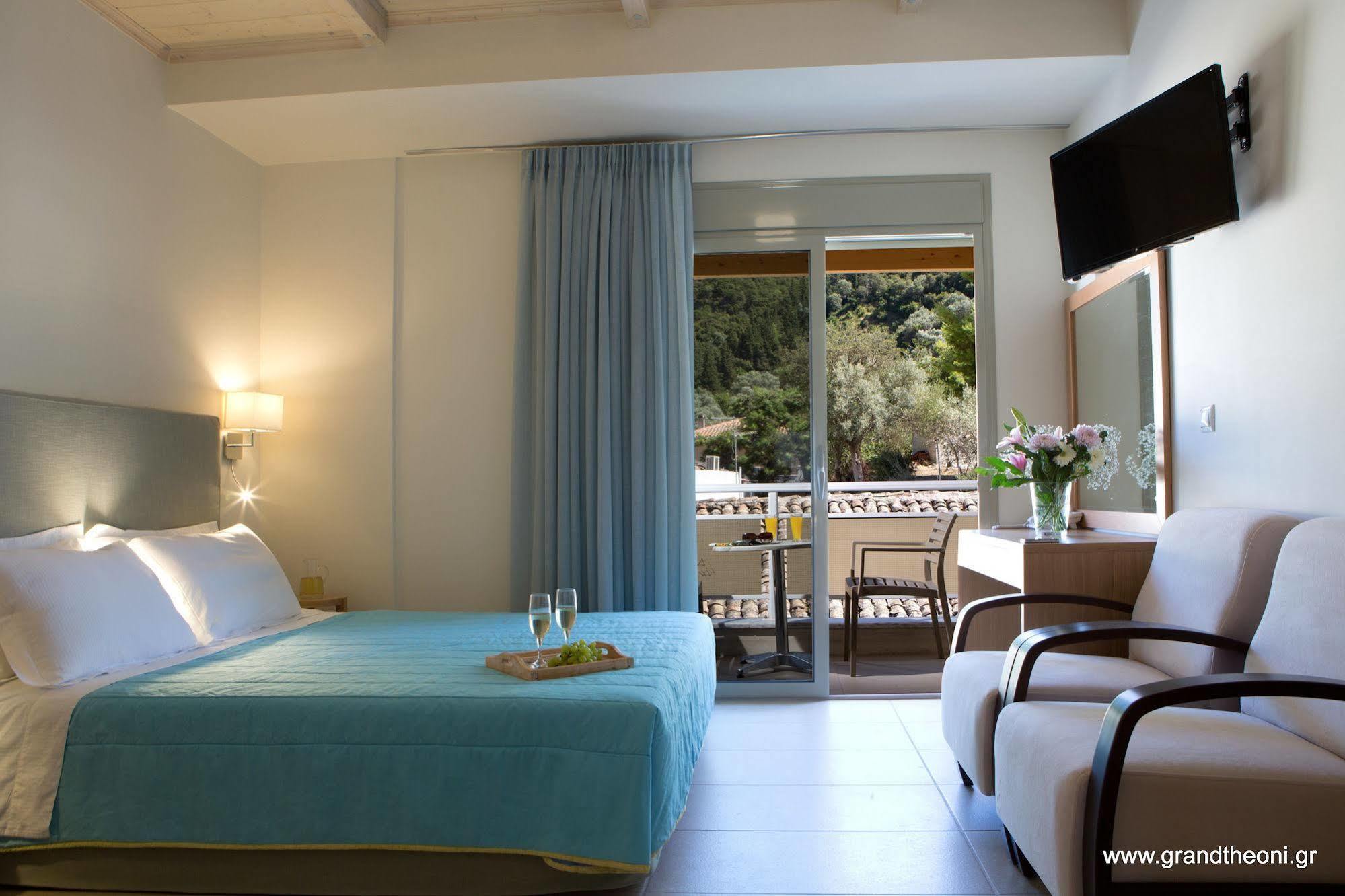 Grand Theoni Boutique Hotel & Spa Vasilikí Buitenkant foto